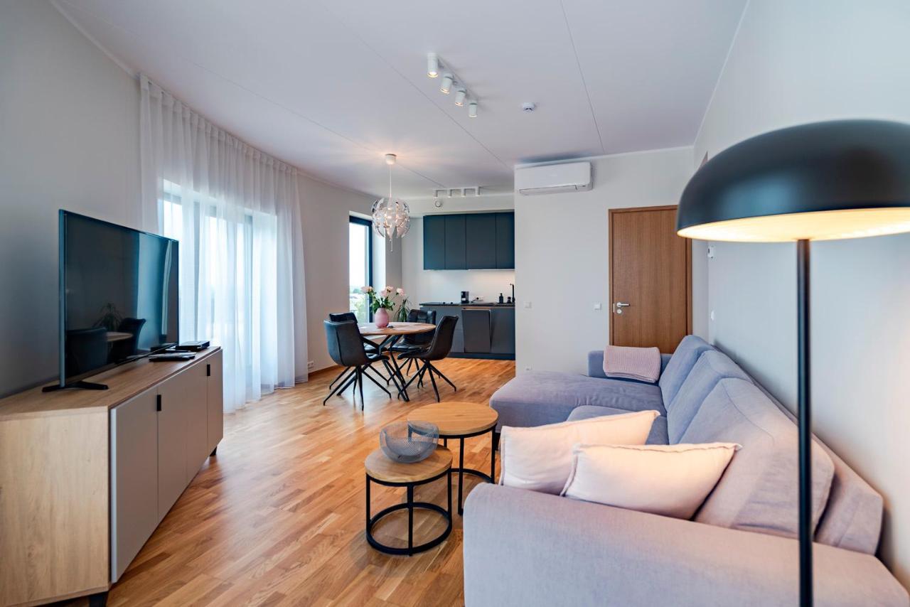 Artisa Riia Str 22A Luxury Apartment Tartu Exterior foto